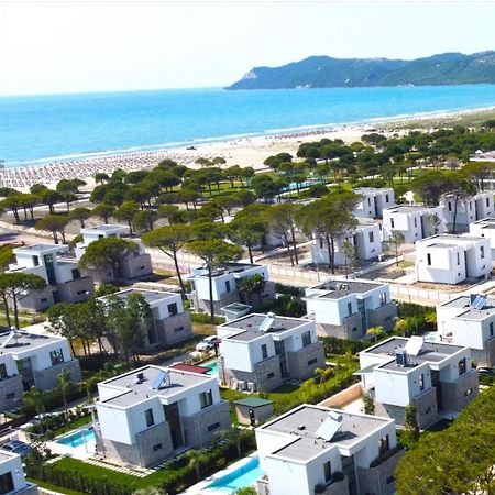 Sanpietro Vacation Rentals Plazhi San Pietro Екстериор снимка