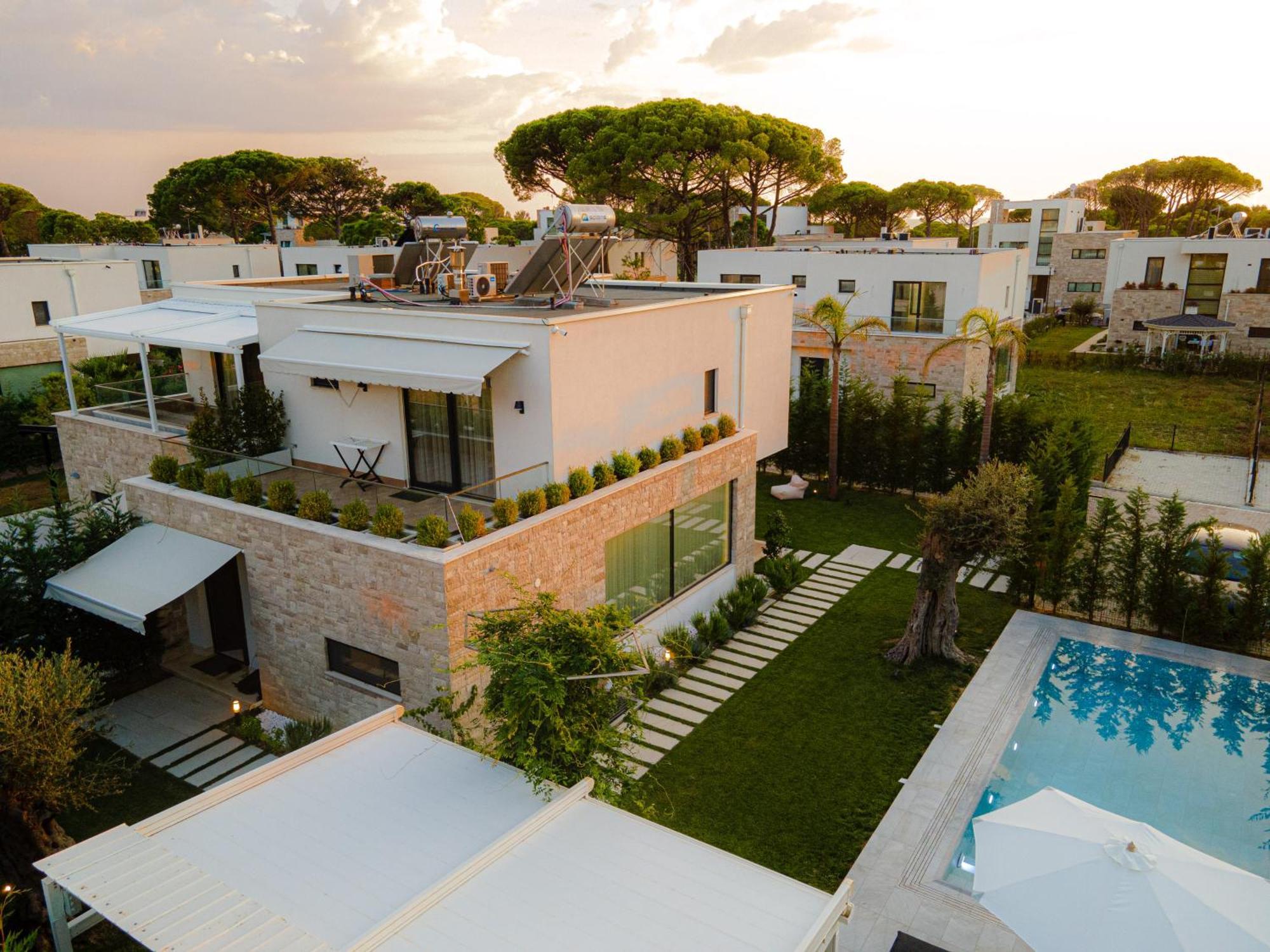 Sanpietro Vacation Rentals Plazhi San Pietro Екстериор снимка