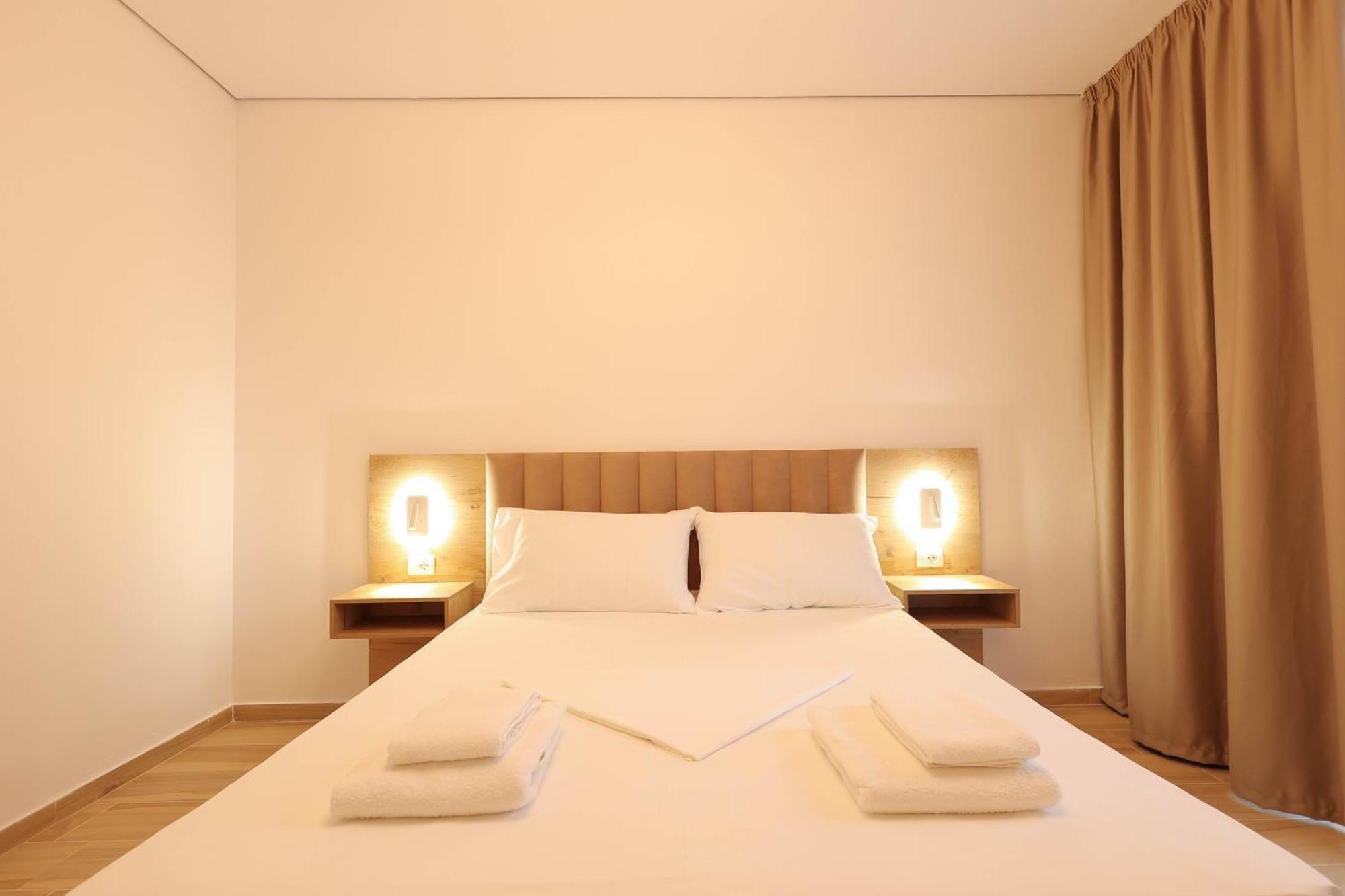 Sanpietro Vacation Rentals Plazhi San Pietro Екстериор снимка