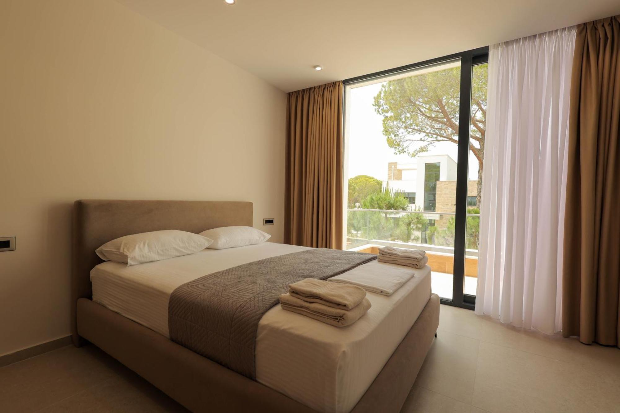 Sanpietro Vacation Rentals Plazhi San Pietro Екстериор снимка