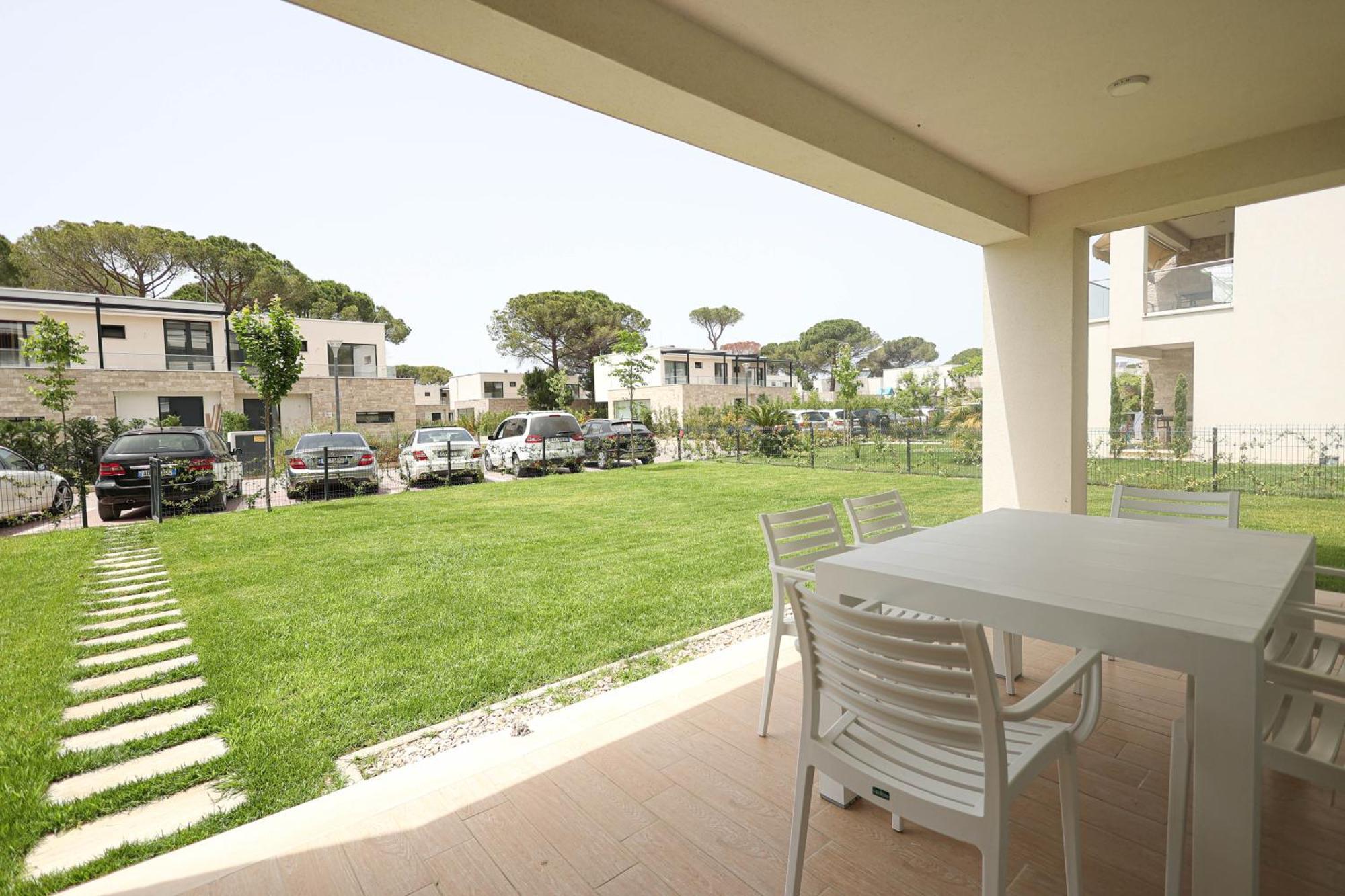 Sanpietro Vacation Rentals Plazhi San Pietro Екстериор снимка