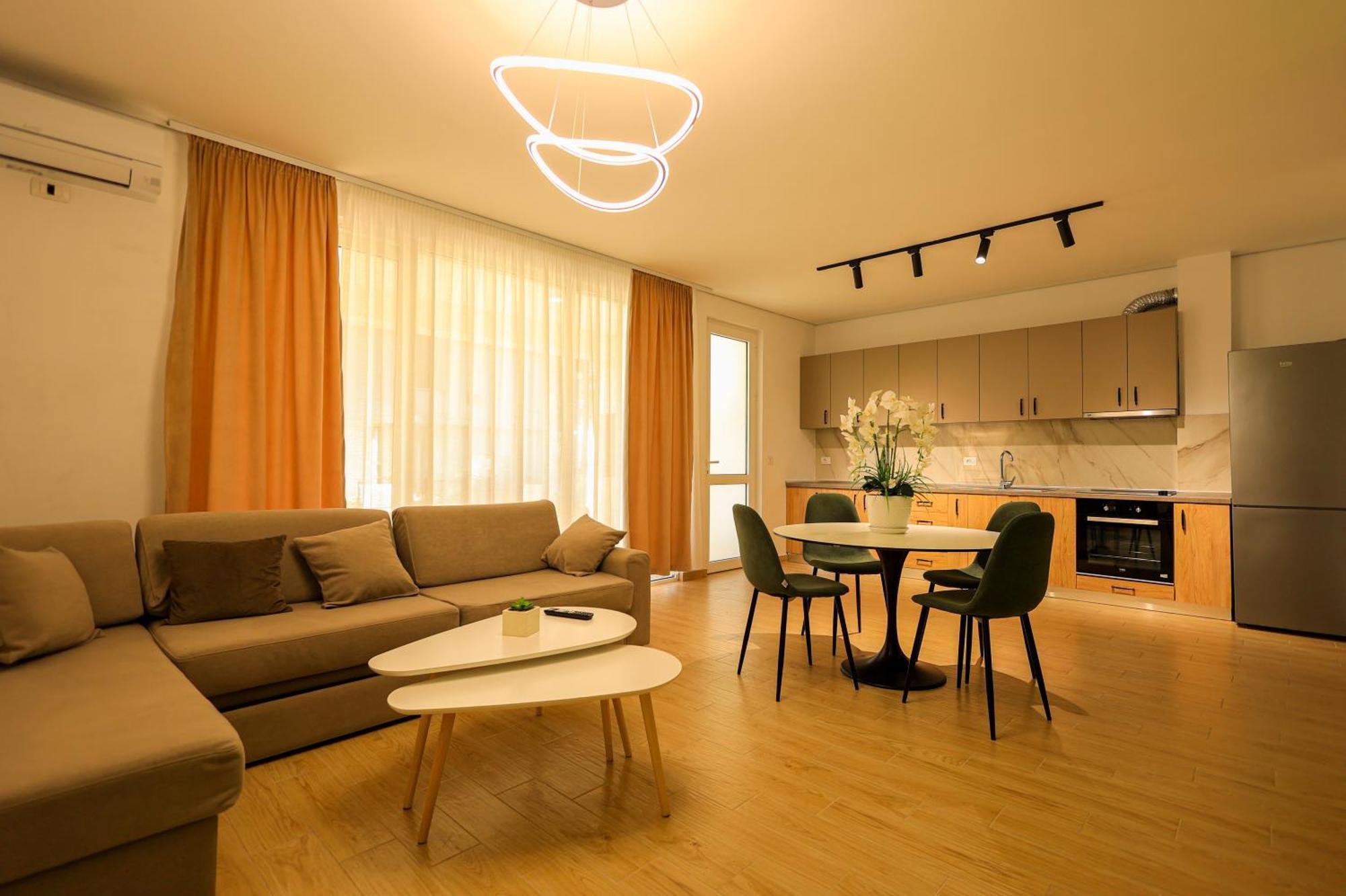 Sanpietro Vacation Rentals Plazhi San Pietro Екстериор снимка