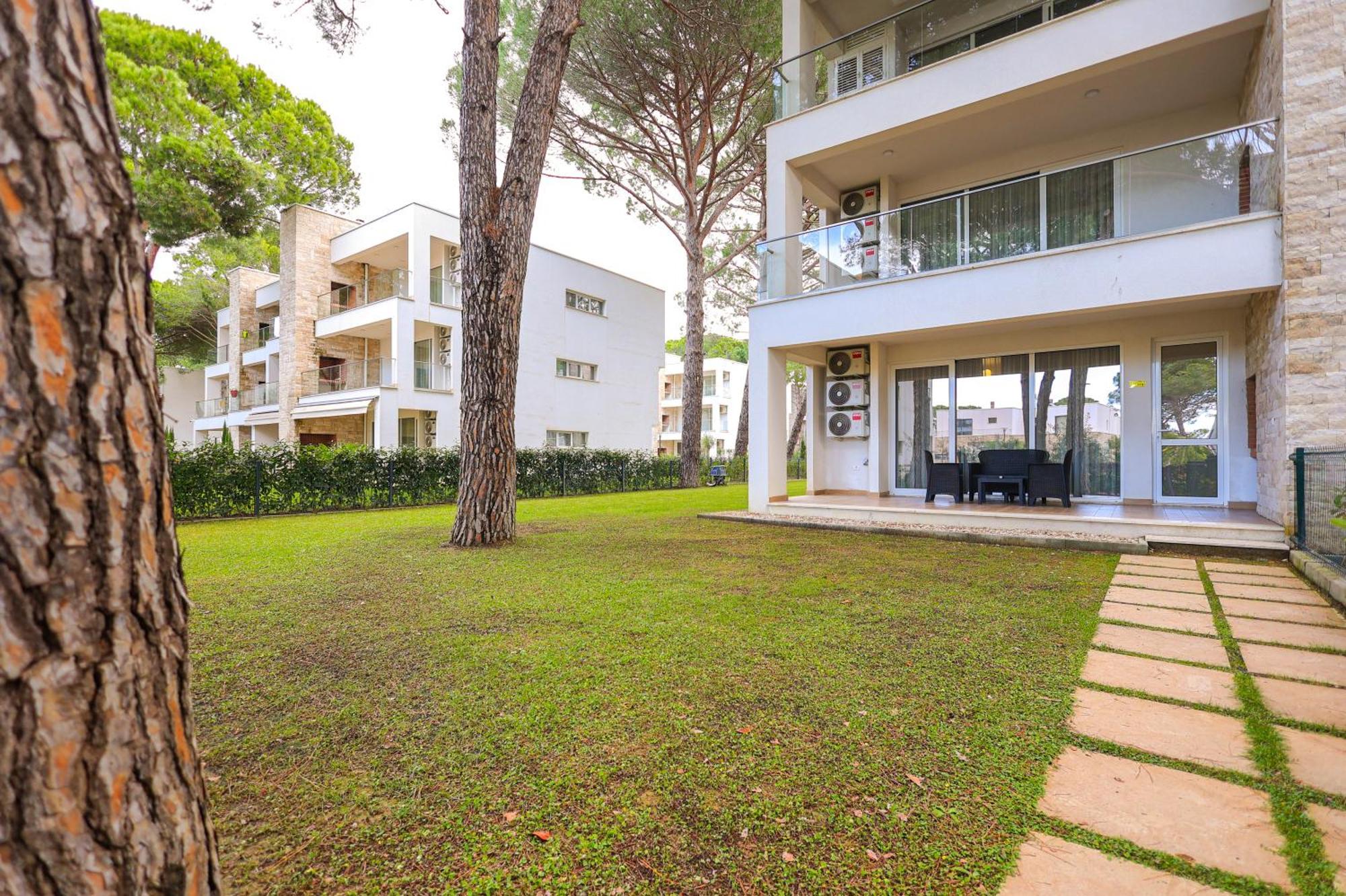 Sanpietro Vacation Rentals Plazhi San Pietro Екстериор снимка