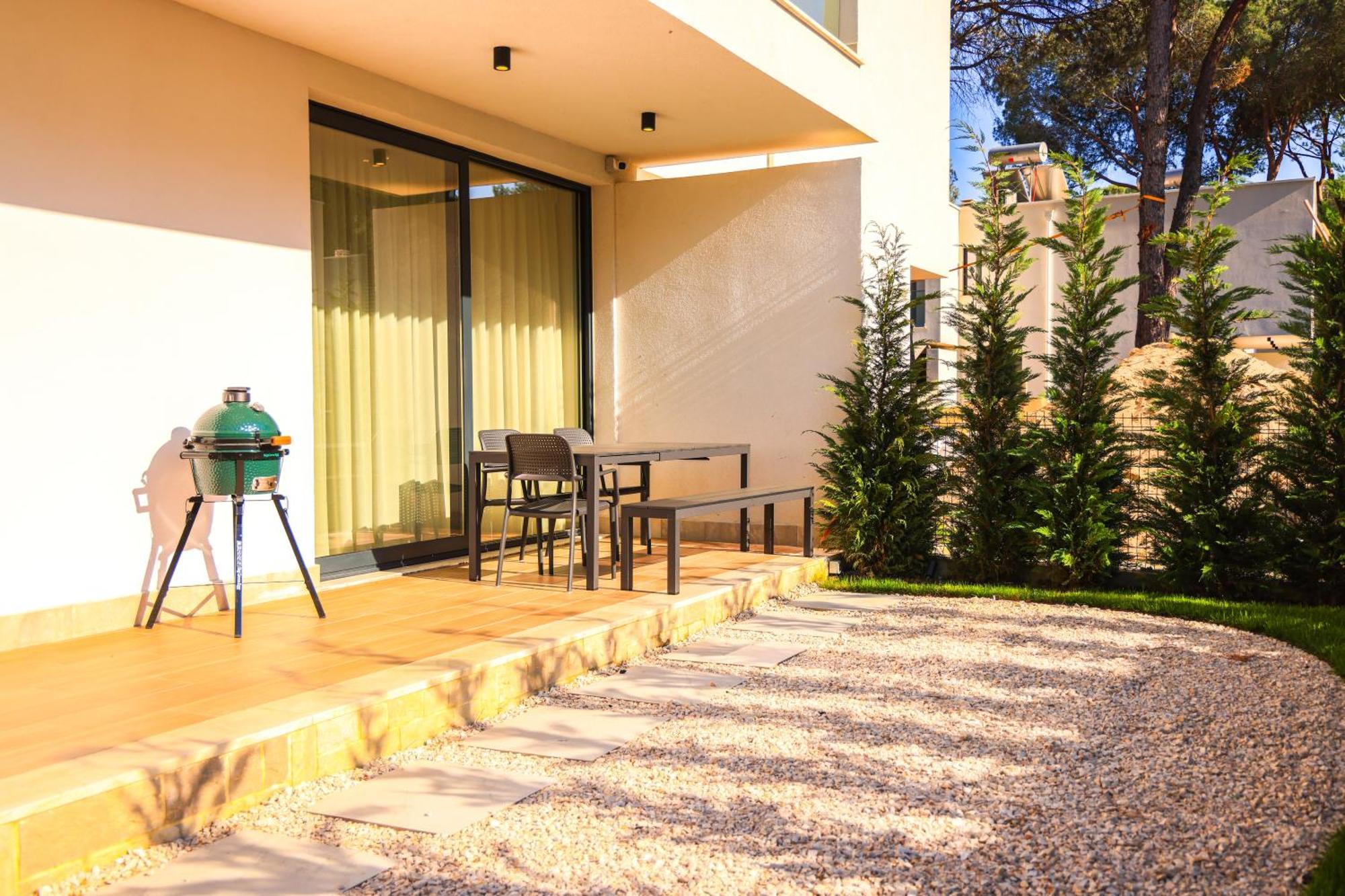 Sanpietro Vacation Rentals Plazhi San Pietro Екстериор снимка