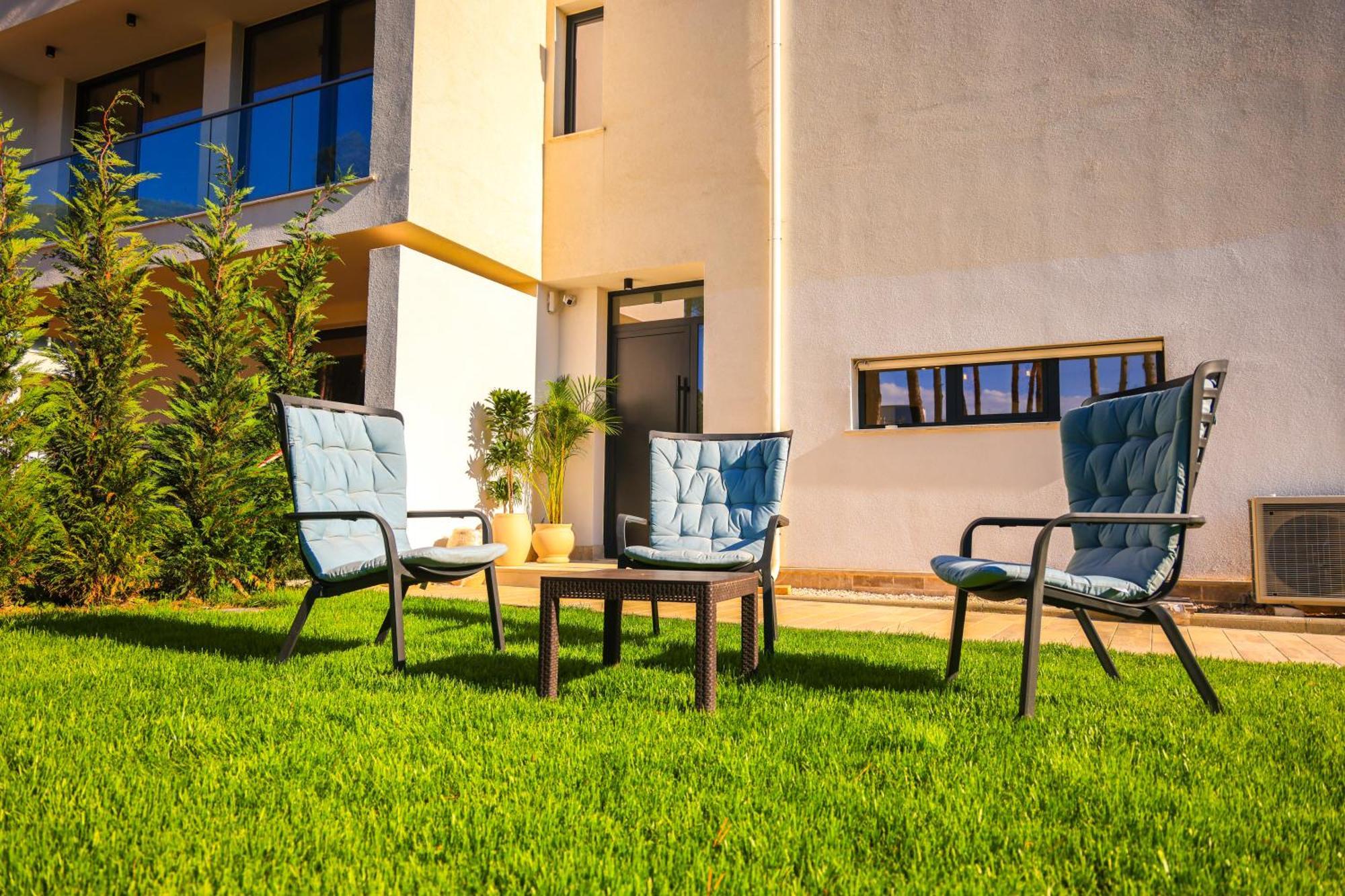 Sanpietro Vacation Rentals Plazhi San Pietro Екстериор снимка