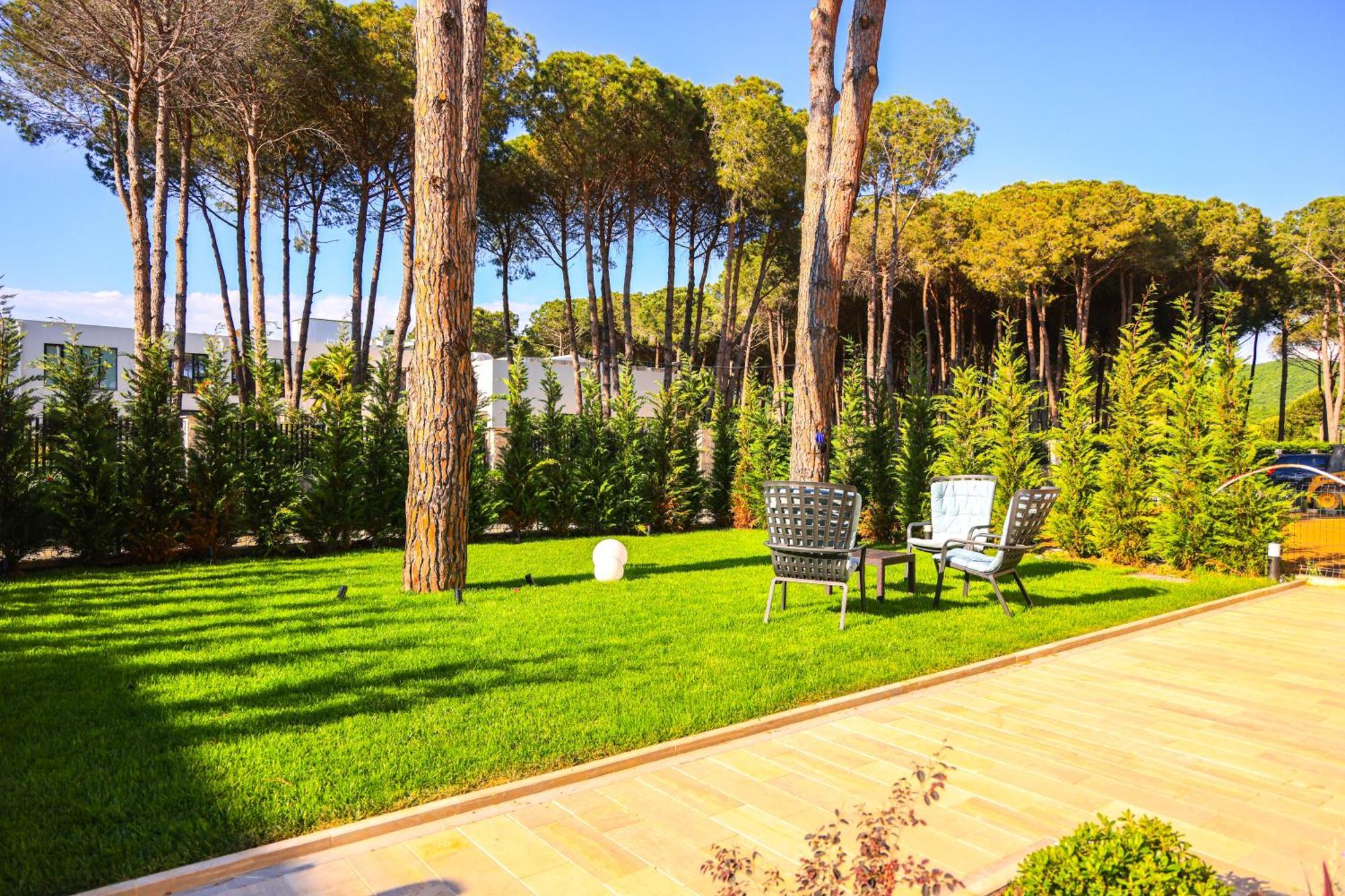 Sanpietro Vacation Rentals Plazhi San Pietro Екстериор снимка