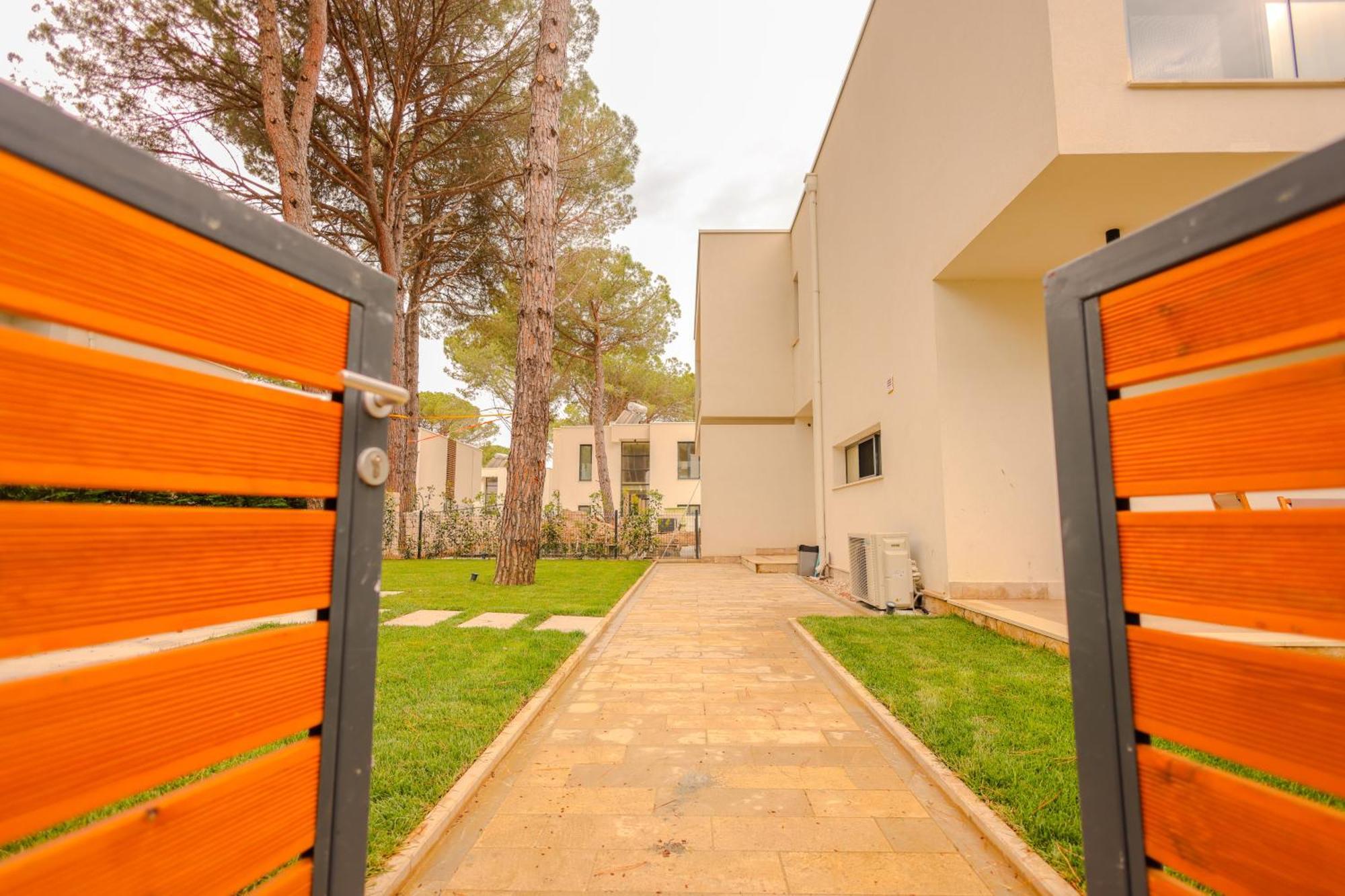 Sanpietro Vacation Rentals Plazhi San Pietro Екстериор снимка