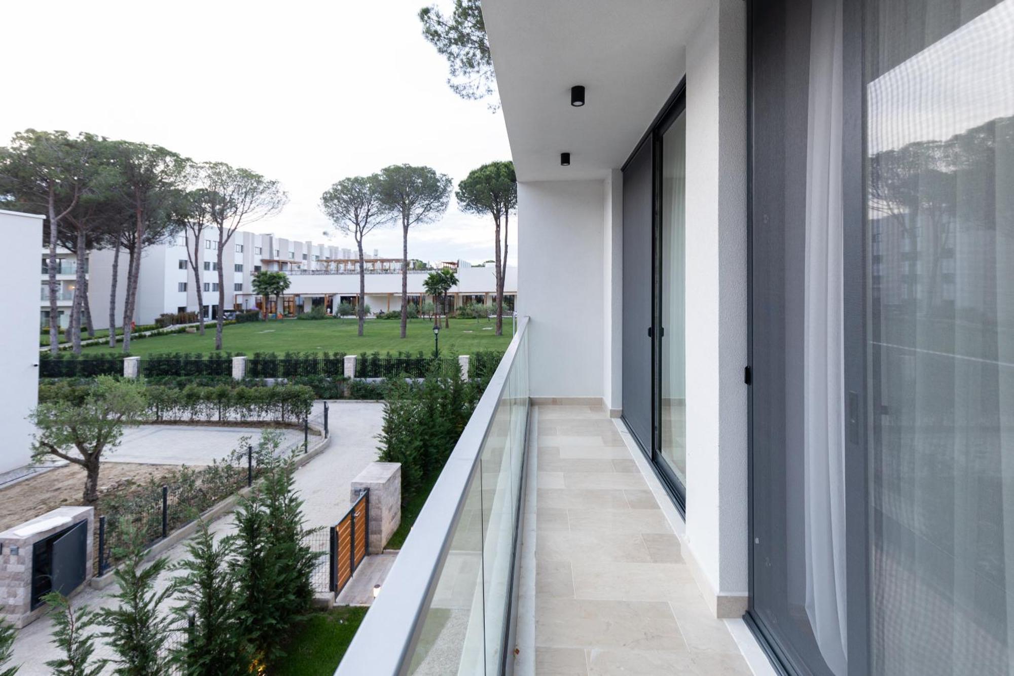 Sanpietro Vacation Rentals Plazhi San Pietro Екстериор снимка